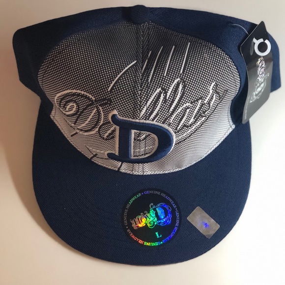 HowD GENUINE EMBROIDERED DALLAS RETRO HAT FLAT RIM - Picture 3 of 8
